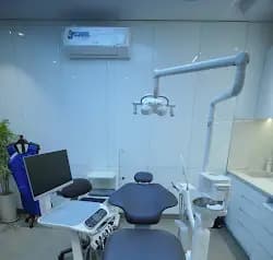 Dr. Richa and the Dental Greens team