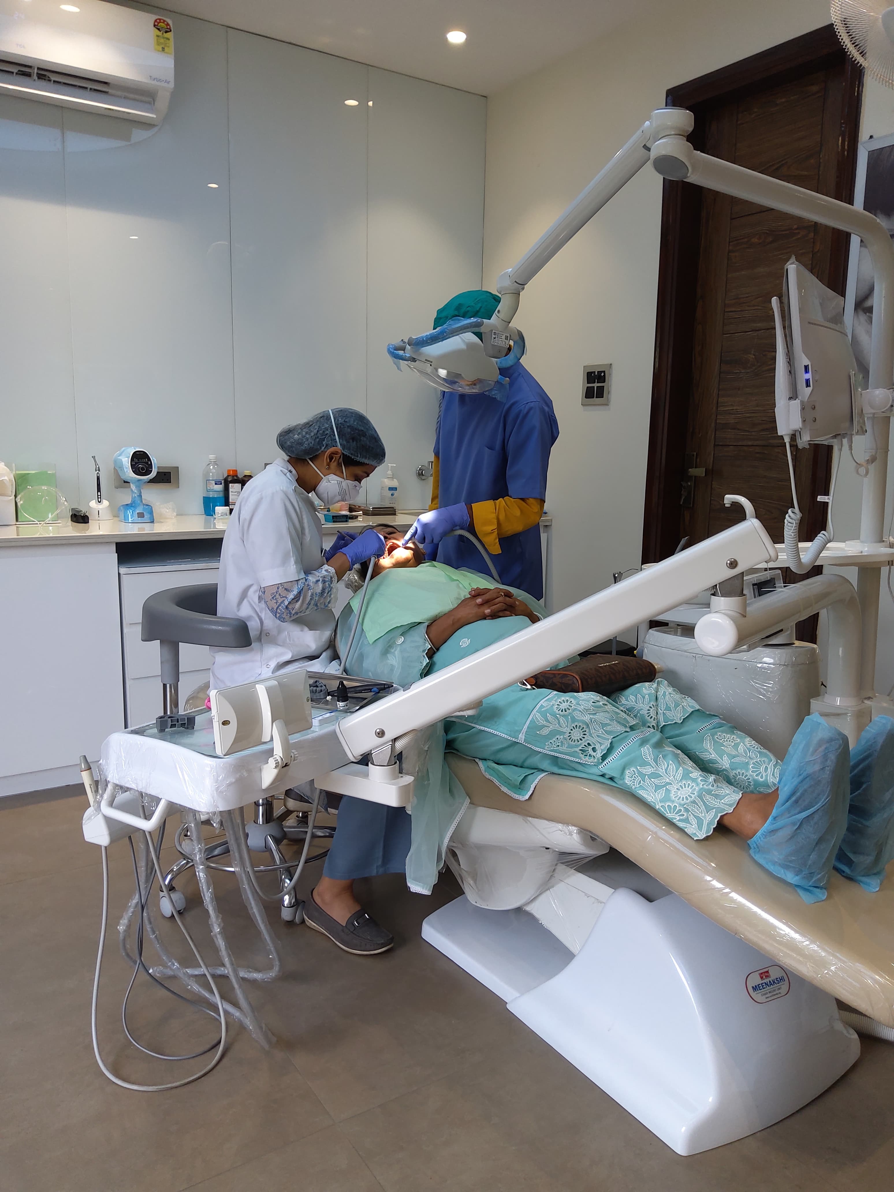 Advanced Gum Treatment 3